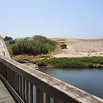 Smiling Places - In Labruge