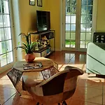 Frühstückspension Smiling Places - In Labruge