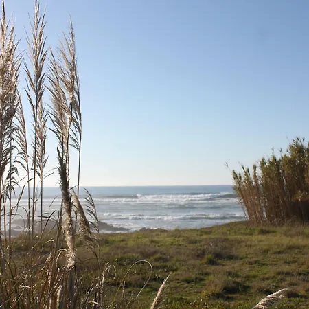 Smiling Places - In 4*