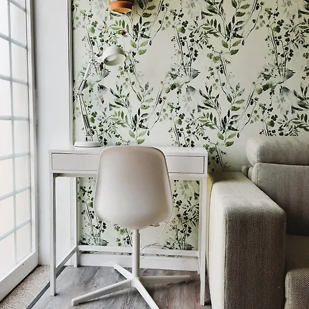 Smiling Places - In Couette-café Labruge