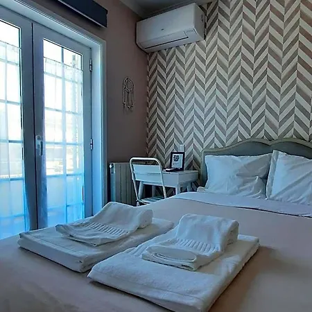 Smiling Places - In فندق مبيت وإفطار 4*