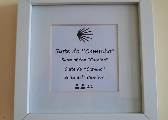 Smiling Places - In Labruge