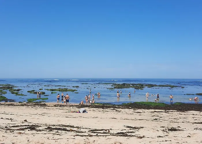 Smiling Places - In 4*